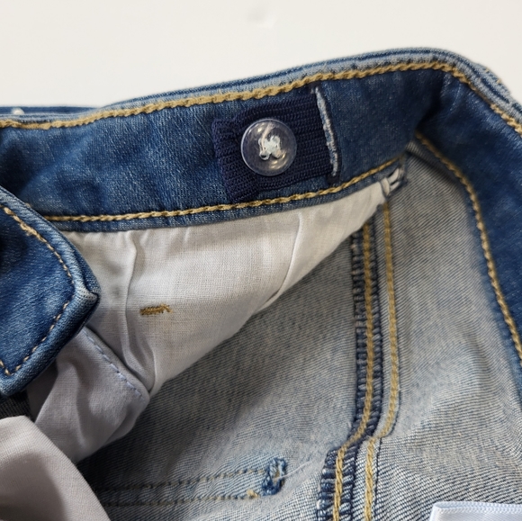 Girls Size 4 Denim Jean Mid Rise Short w/Crochet Design & Adjustable Waist NEW - Picture 6 of 9